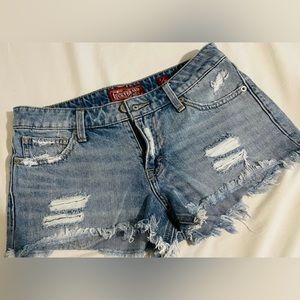 Lucky shorts size 2